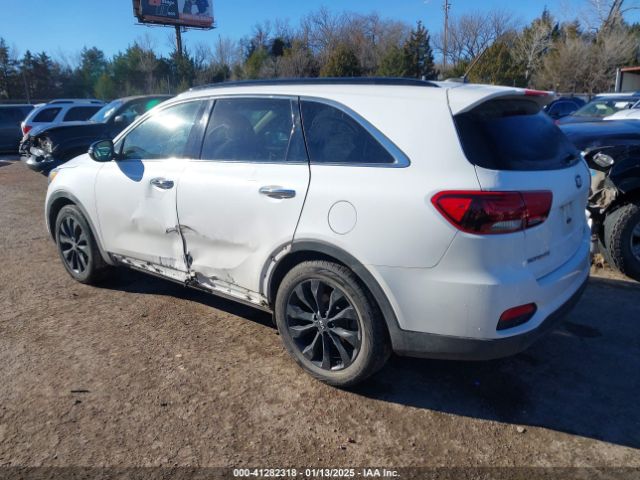 5XYPG4A56KG601177 KIA Sorento 3.3l S