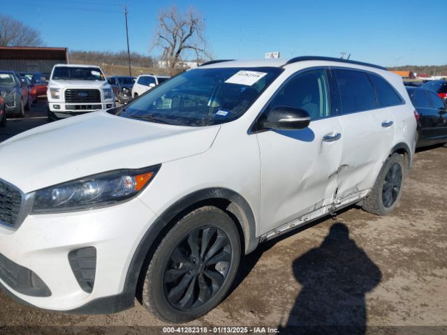 5XYPG4A56KG601177 KIA Sorento 3.3l S