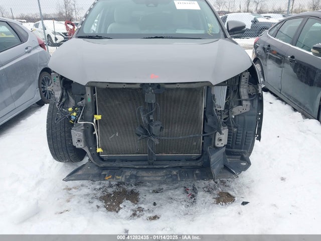 Toyota Highlander Le 2018 5TDZARFH2JS037751 Image 6