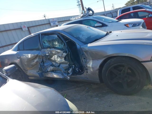 2C3CDXHG7EH328910 Dodge Charger Sxt
