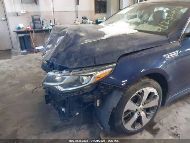 5XXGT4L3XKG317045 KIA Optima S