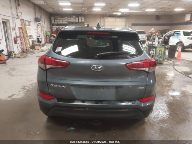 KM8J3CA40HU445272 Hyundai Tucson Se Plus