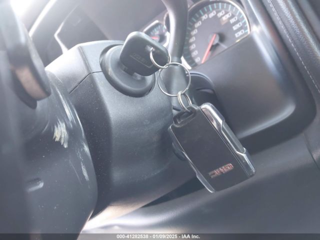 3GTU2NEC4HG310302 GMC Sierra 1500 Slt