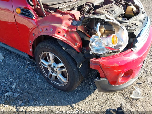 2013 MINI CLUBMAN WMWZF3C54DT489454 Photo 5