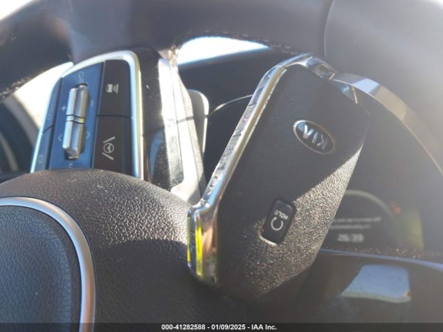 5XYRK4LF8MG047849 KIA Sorento Sx Prestige