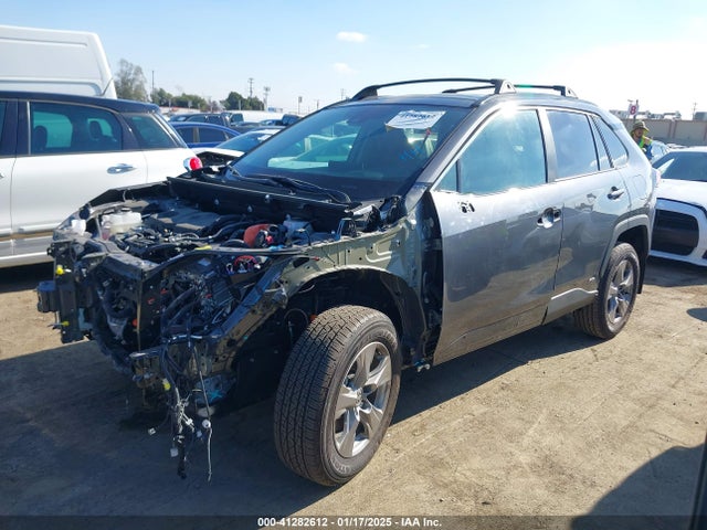 2T3RWRFV9RW226978 Toyota Rav4 Hybrid Xle