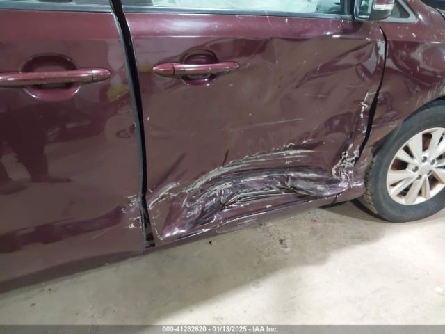 KNDMB5C11H6338576 KIA SEDONA LX