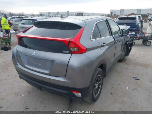 2020 MITSUBISHI ECLIPSE CROSS JA4AT3AA9LZ019256 Photo 3