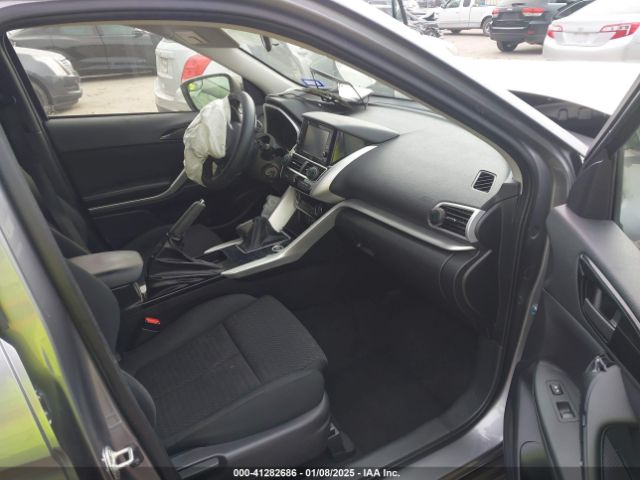 2020 MITSUBISHI ECLIPSE CROSS JA4AT3AA9LZ019256 Photo 4