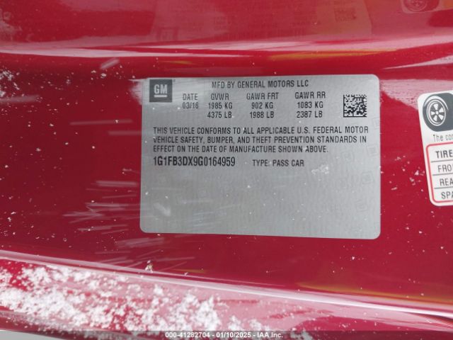 2016 CHEVROLET CAMARO 1G1FB3DX9G0164959 Photo 8