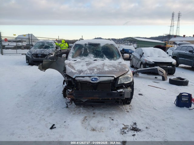 JF2SJAGC0FH434992 Subaru Forester 2.5i Premium