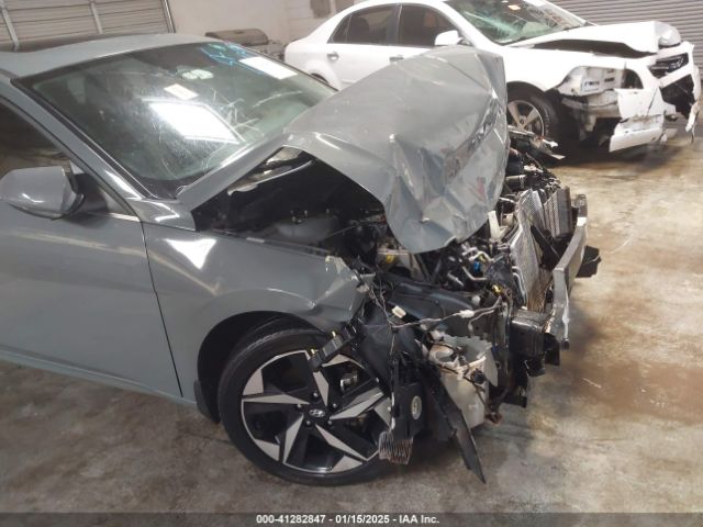 KMHLP4AG5PU381645 Hyundai Elantra Limited