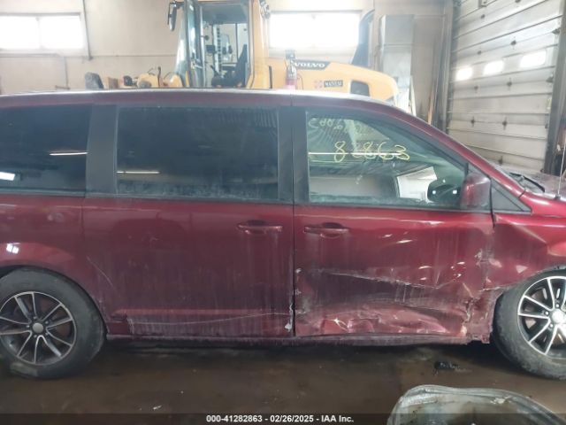 2C4RDGEG0JR205531 Dodge Grand Caravan