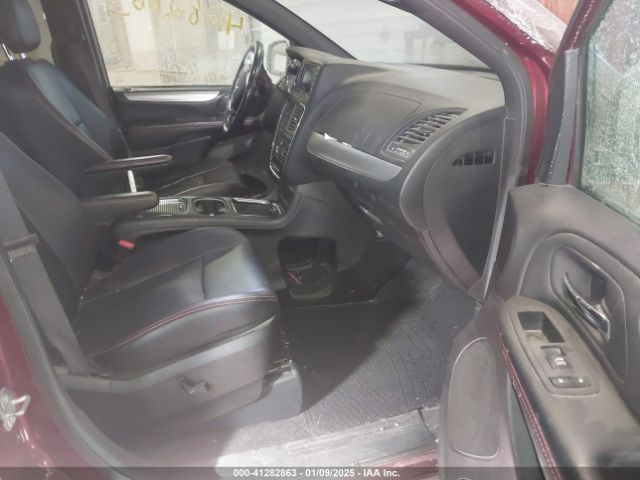 2C4RDGEG0JR205531 Dodge Grand Caravan
