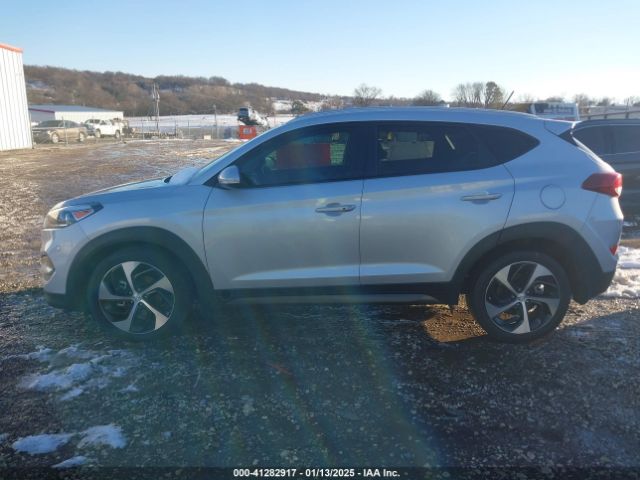 KM8J33A26GU069190 Hyundai Tucson Sport