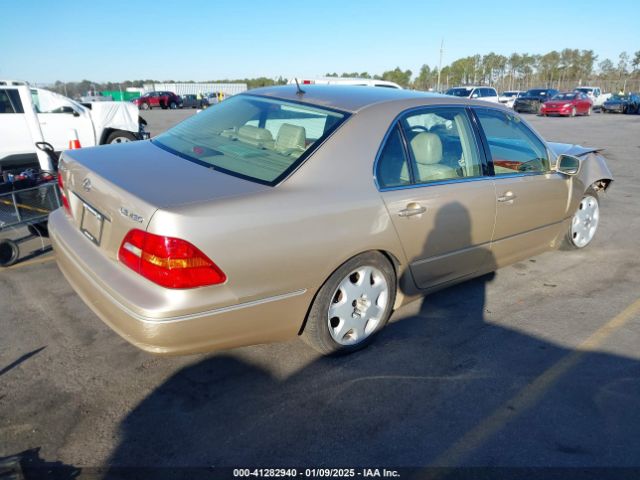 2002 LEXUS LS 430 JTHBN30F920082568 Photo 3