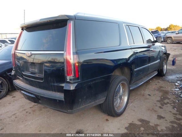 2018 CADILLAC ESCALADE ESV 1GYS3HKJ5JR102244 Photo 3