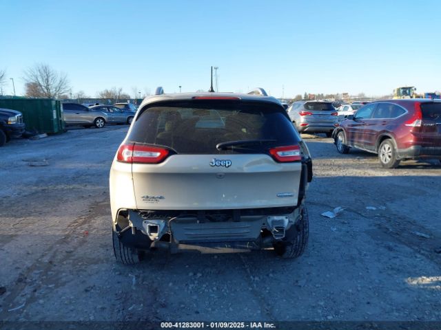 1C4PJMCS4FW528498 Jeep Cherokee Latitude