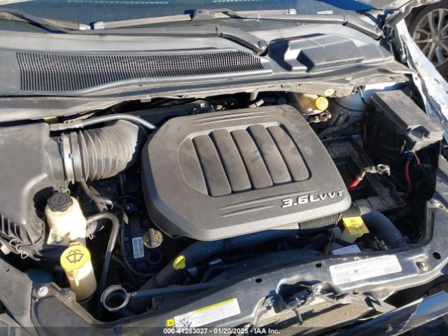 2011 CHRYSLER TOWN & COUNTRY 2A4RR8DGXBR714238 Photo 9