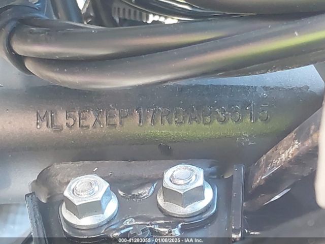 2024 KAWASAKI EX650 ML5EXEP17RDAB3615 Photo 9