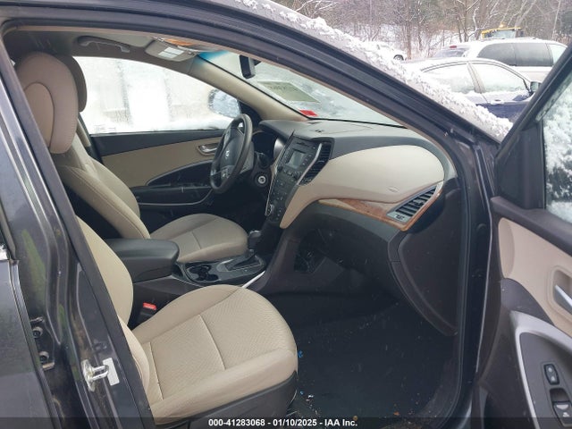 5XYZUDLBXGG357335 Hyundai Santa Fe Sport 2.4l
