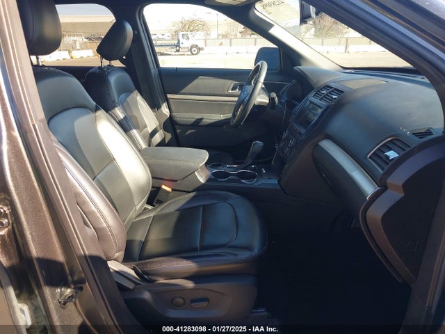Ford EXPLORER XLT 2019 1FM5K7D84KGB40454 Image 5