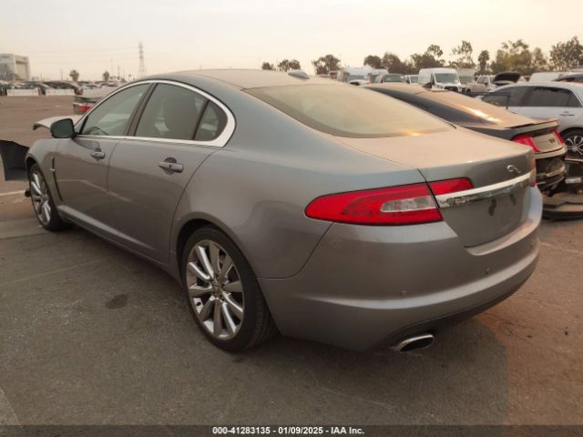 2010 JAGUAR XF SAJWA0GB6ALR78860 Photo 2