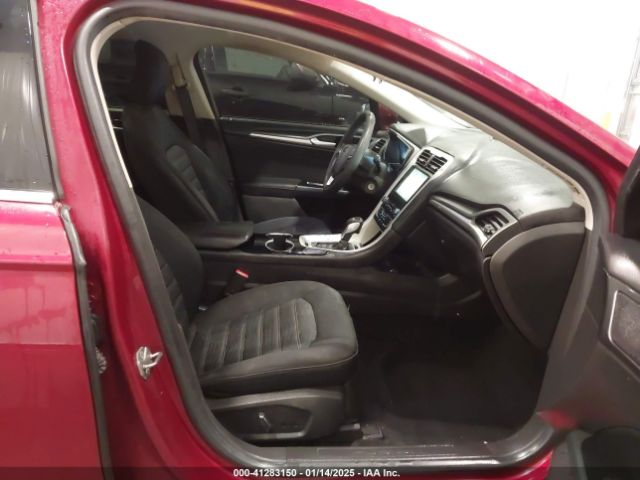 3FA6P0HD4GR186607 Ford FUSION SE