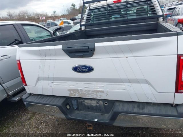 1FTFX1E5XJKC62694 Ford F-150 Xl
