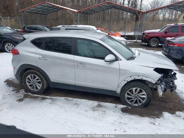 Hyundai TUCSON SE 2018 KM8J2CA42JU793647 Image 14