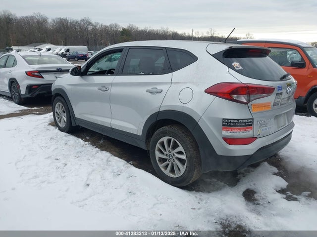 Hyundai TUCSON SE 2018 KM8J2CA42JU793647 Image 3