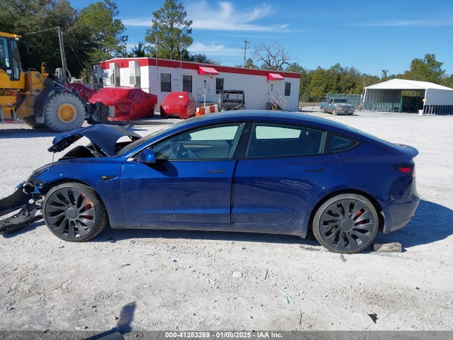 Tesla Model 3 Performance Dual Motor All-wheel Drive 2022 5YJ3E1EC9NF263040 Image 14