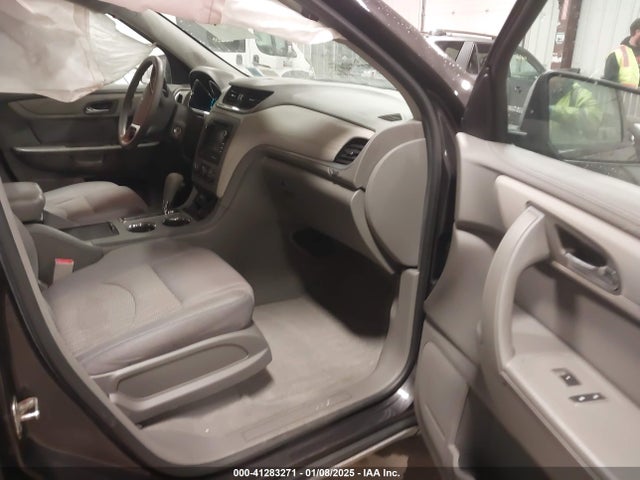 Chevrolet Traverse Ls 2017 1GNKRFED4HJ230747 Image 5