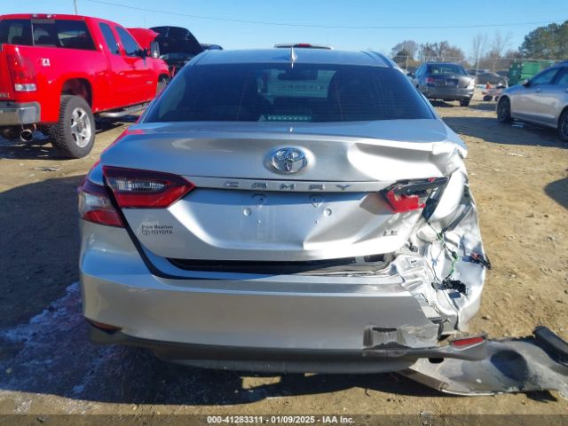 4T1C11AK1PU744480 Toyota CAMRY LE