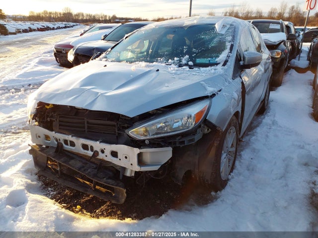 Ford FOCUS SE 2016 1FADP3K23GL284526 Image 2