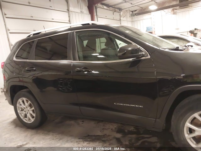 Jeep Cherokee Latitude 2016 1C4PJMCS0GW110943 Image 14