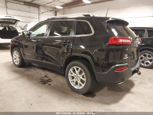 Jeep Cherokee Latitude 2016 1C4PJMCS0GW110943 Image 3