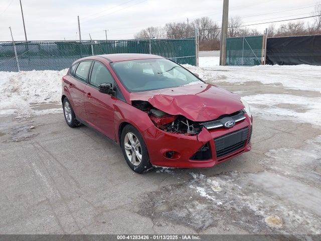 Ford FOCUS SE 2014 1FADP3K21EL379759 Image 1