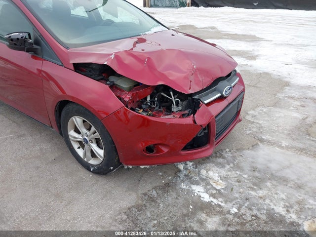 Ford FOCUS SE 2014 1FADP3K21EL379759 Image 6