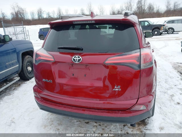 Toyota RAV4 LE 2018 JTMBFREV6JD238719 Image 17