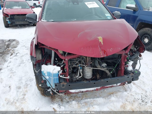 Toyota RAV4 LE 2018 JTMBFREV6JD238719 Image 19
