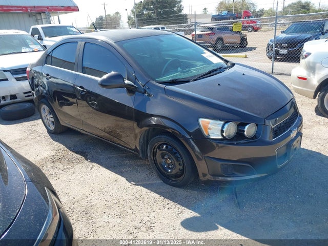 Chevrolet Sonic Lt Auto 2014 1G1JC5SH9E4242483 Image 1
