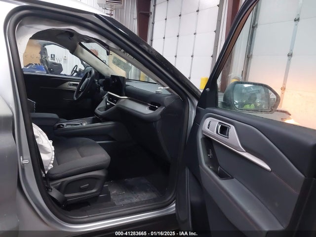 1FMUK8DH0SGA35718 Ford Explorer Active