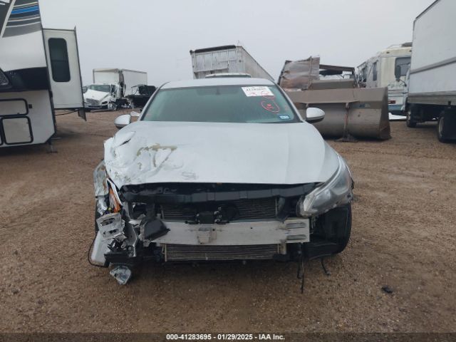 1N4BL4BV0KN312802 Nissan Altima 2.5 S
