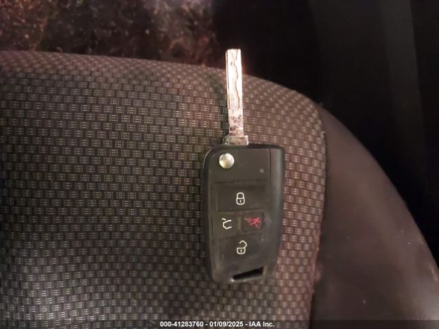 3VWC57BU0KM081005 Volkswagen Jetta