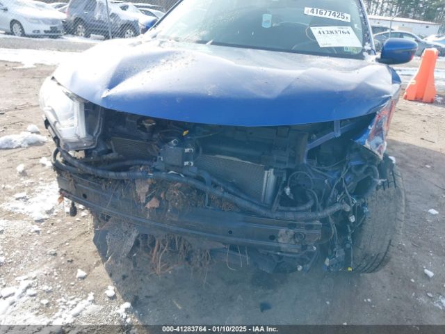 KNMAT2MT9JP532383 Nissan ROGUE SV