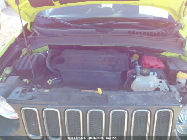 ZACCJBBBXJPJ49805 Jeep Renegade Latitude 4x4