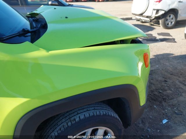 ZACCJBBBXJPJ49805 Jeep Renegade Latitude 4x4