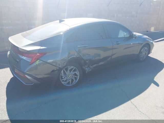 KMHLM4DJ1RU093723 Hyundai Elantra Hybrid Blue