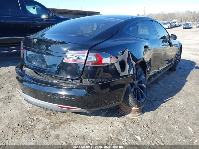 2013 TESLA MODEL S 5YJSA1CNXDFP18925 Photo 3